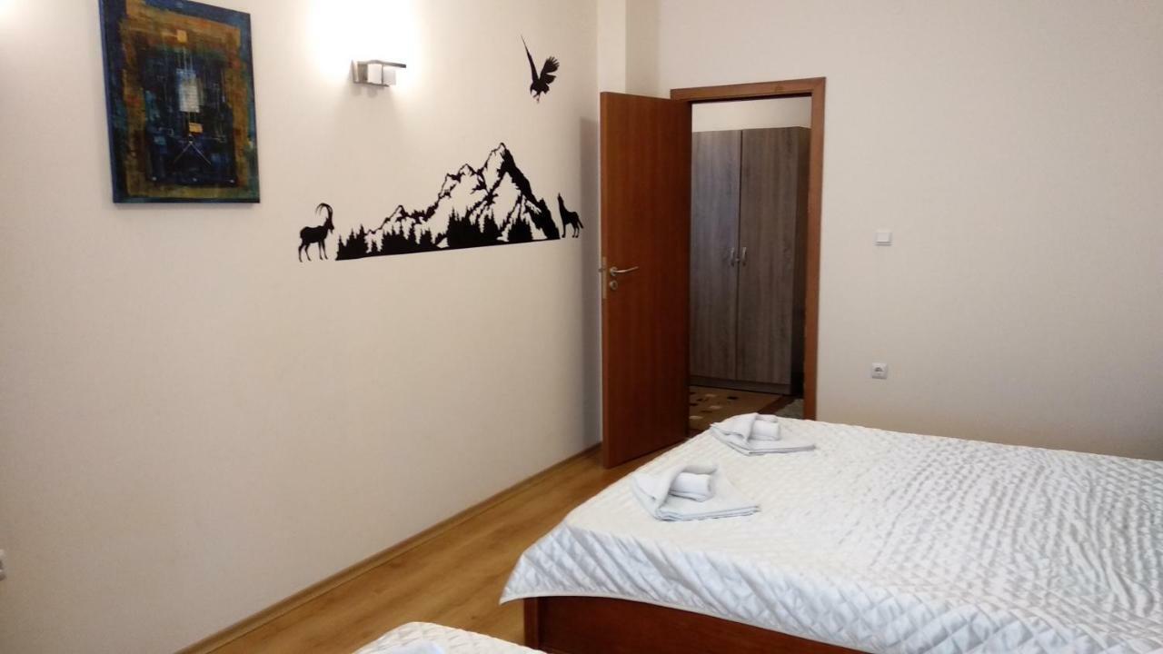 Pine Tree Apartment 3 - B3 Bansko Extérieur photo
